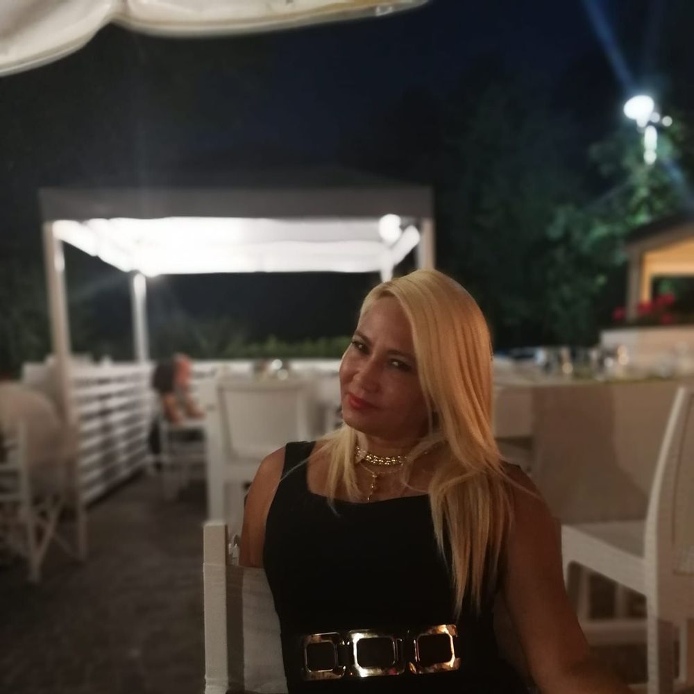 Meet your Posher, Marlen